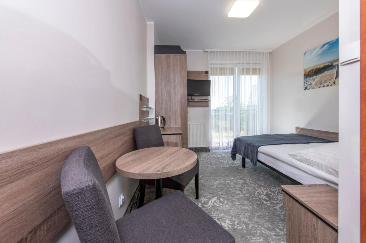Domki, Apartamenty I Restauracja Wloczega Гонський Екстер'єр фото